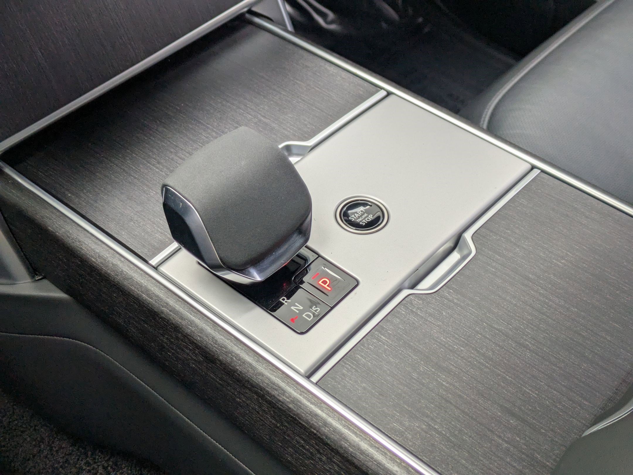 Used 2024 Land Rover Range Rover SE image 22