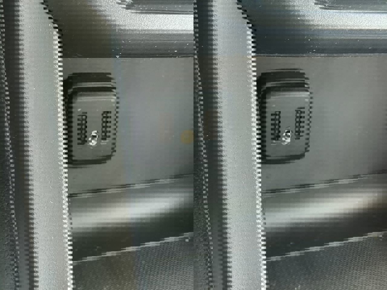 Used 2022 Chevrolet Colorado LT image 21