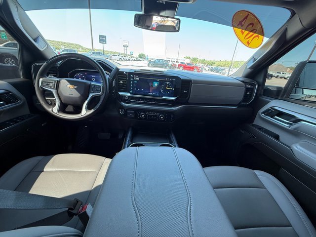 Used 2024 Chevrolet Silverado 3500 LTZ w/ LTZ Convenience Package image 14