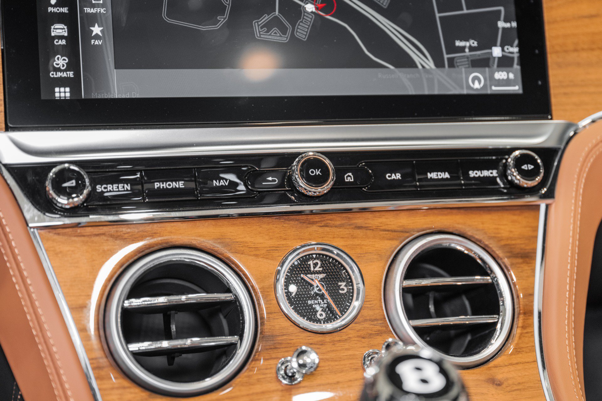 New 2024 Bentley Continental GT V8 AWD/4WD image 34