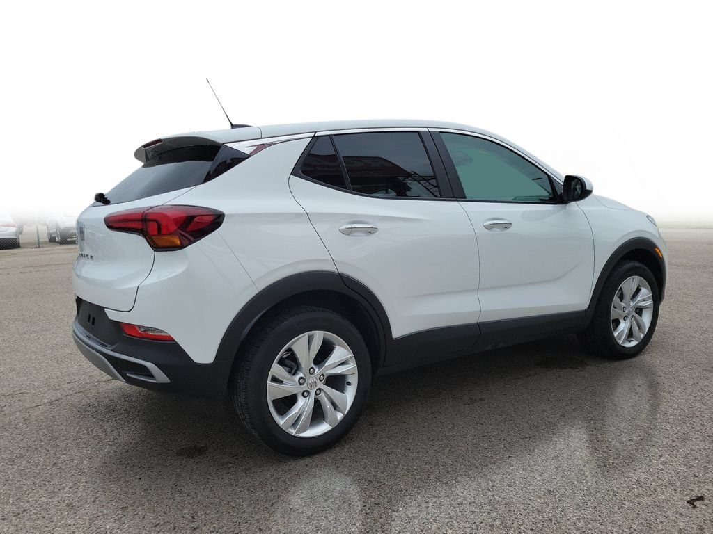 Certified 2024 Buick Encore GX Preferred AWD/4WD image 4