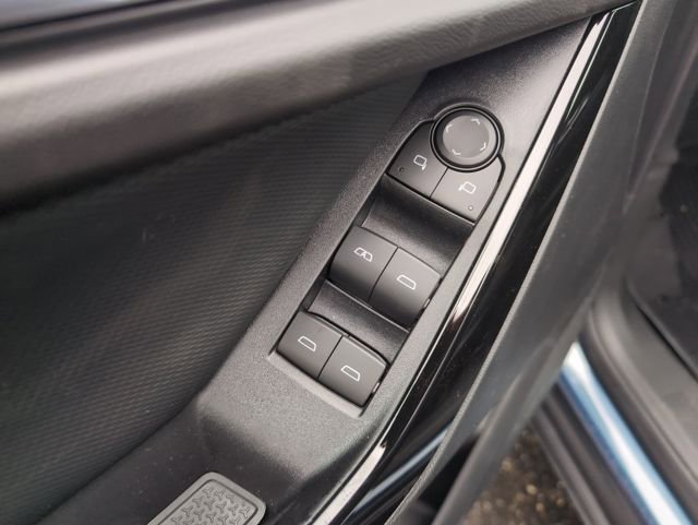 New 2026 Chevrolet Equinox LT w/ Convenience Package II image 15