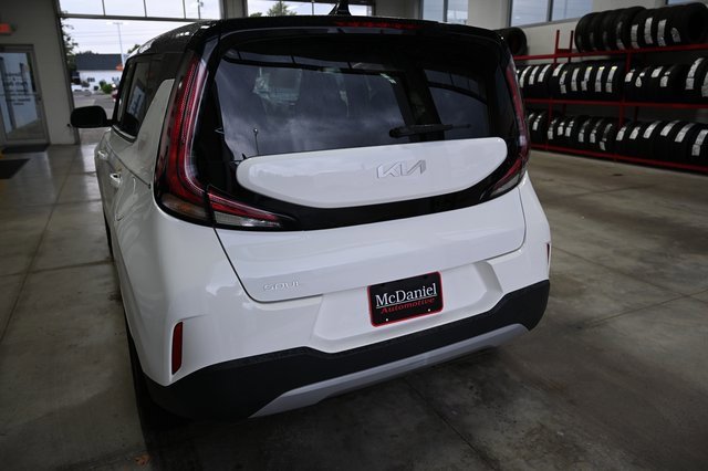 Used 2023 Kia Soul S image 7