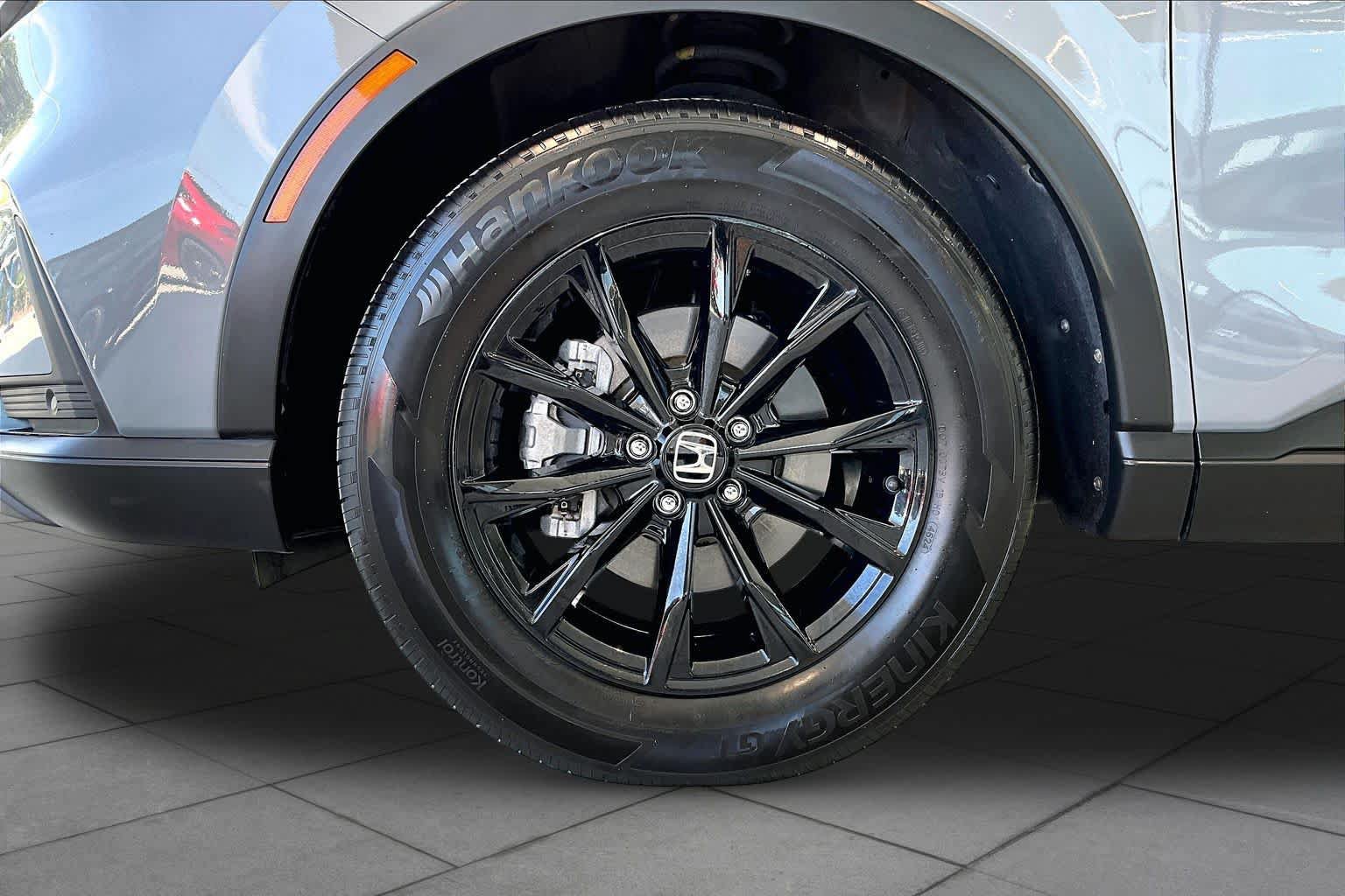 Used 2025 Honda CR-V Sport-L image 10