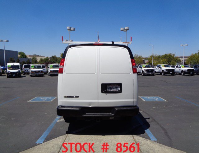 Used 2022 Chevrolet Express 2500 Extended w/ Driver Convenience Package RWD image 4
