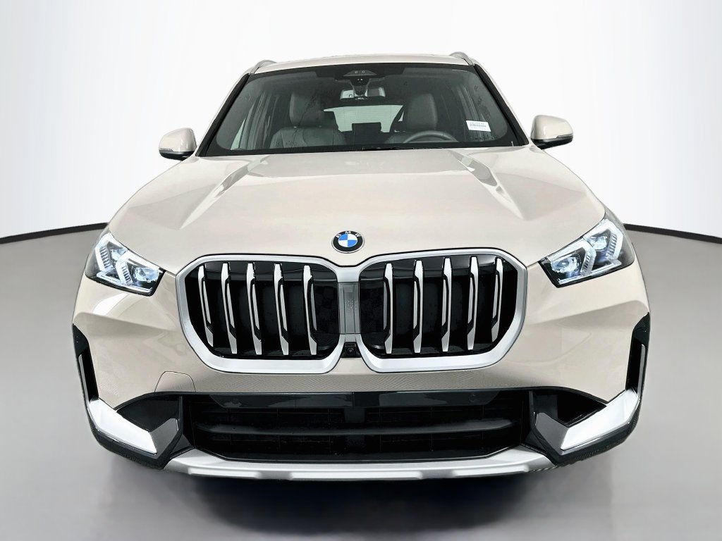 New 2027 BMW X1 xDrive28i w/ Technology Package AWD/4WD image 2