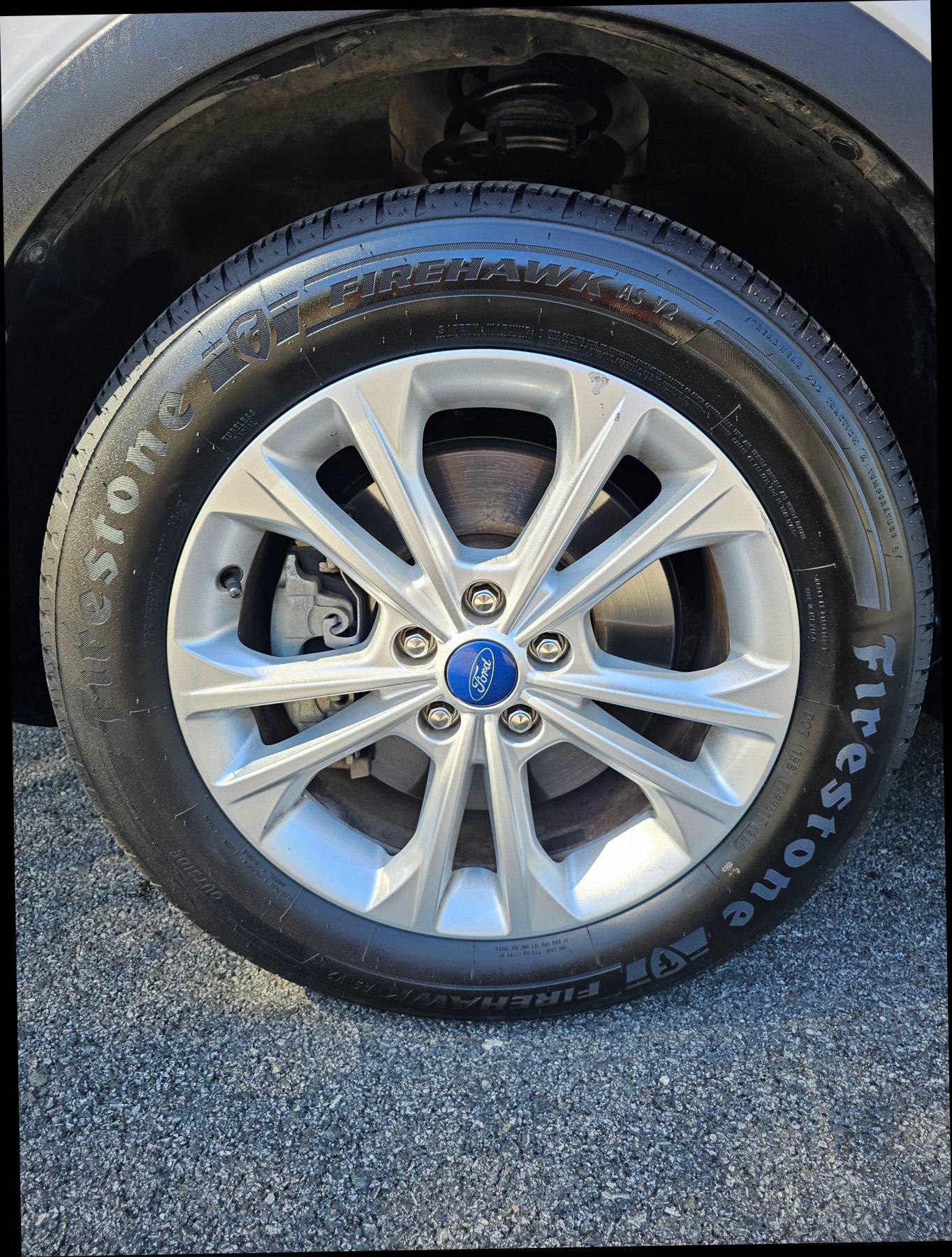 Used 2018 Ford Escape SE w/ SE Sync 3 Package image 17