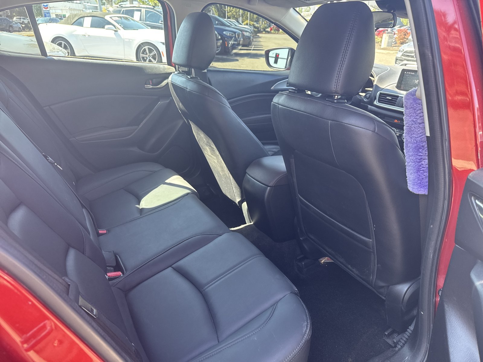 Used 2018 MAZDA MAZDA3 Touring FWD image 14