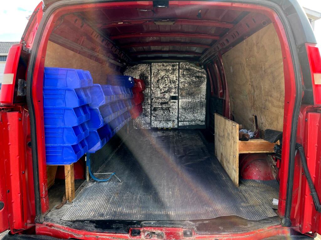 Used 2009 Chevrolet Express 2500 Extended image 13