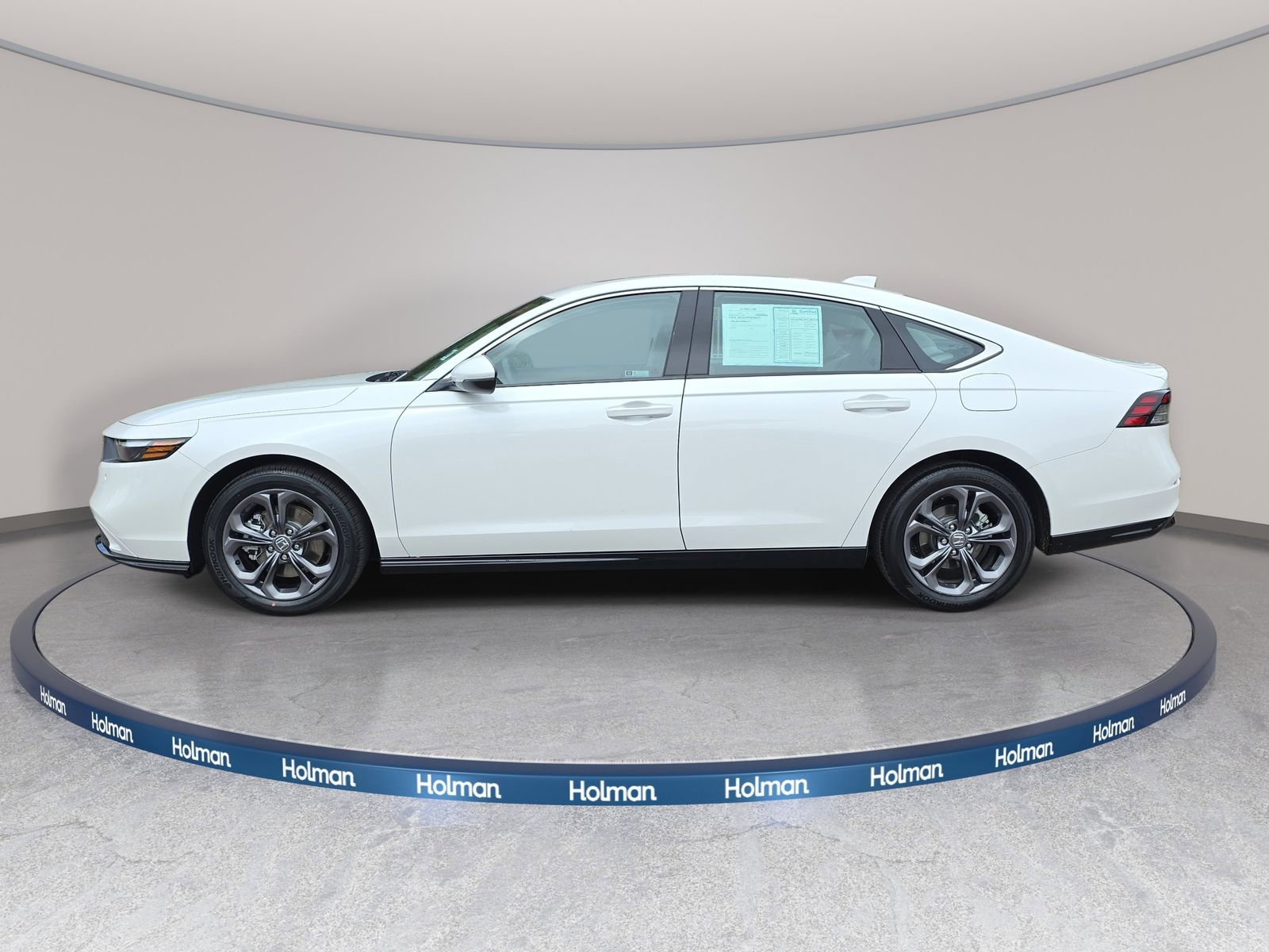 Certified 2025 Honda Accord EX-L image 8