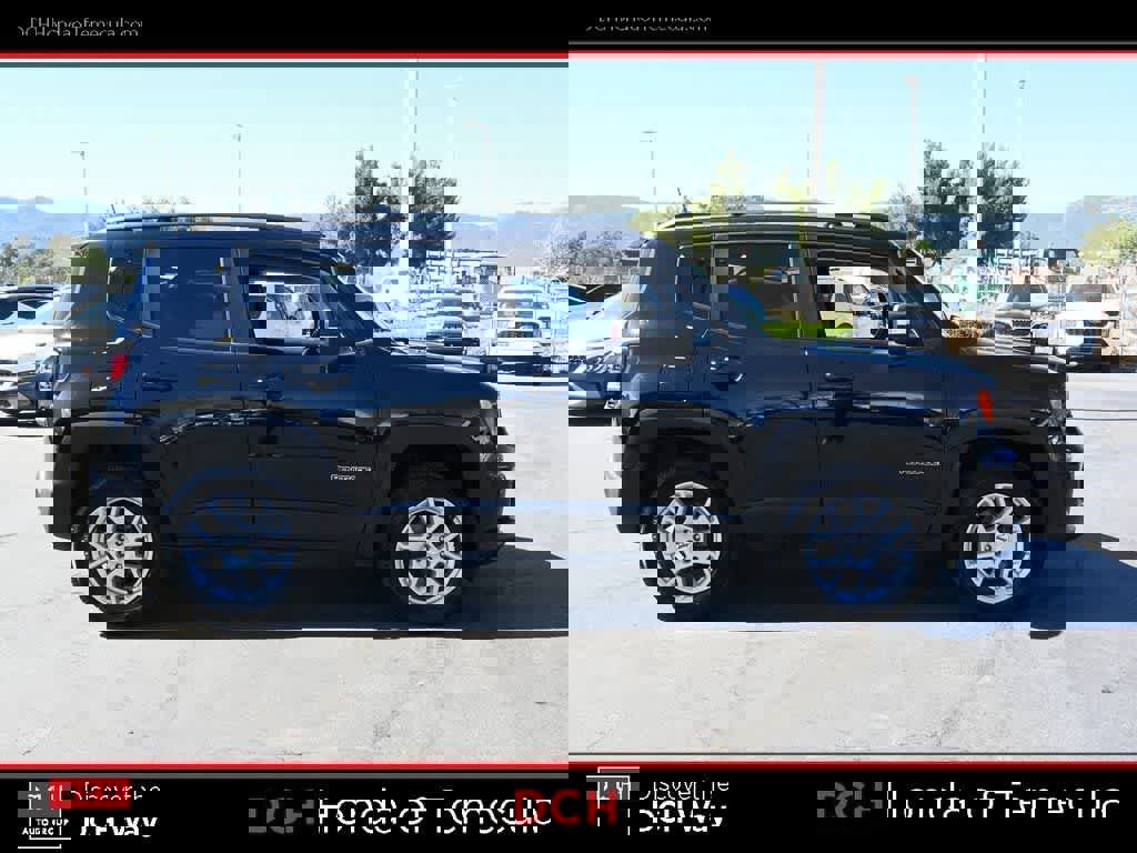 Used 2022 Jeep Renegade Sport w/ Sport Appearance Group AWD/4WD image 5