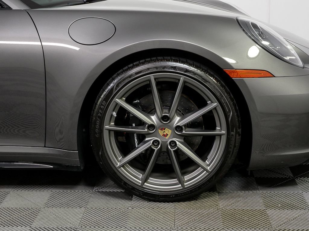 Certified 2024 Porsche 911 Carrera S RWD image 37