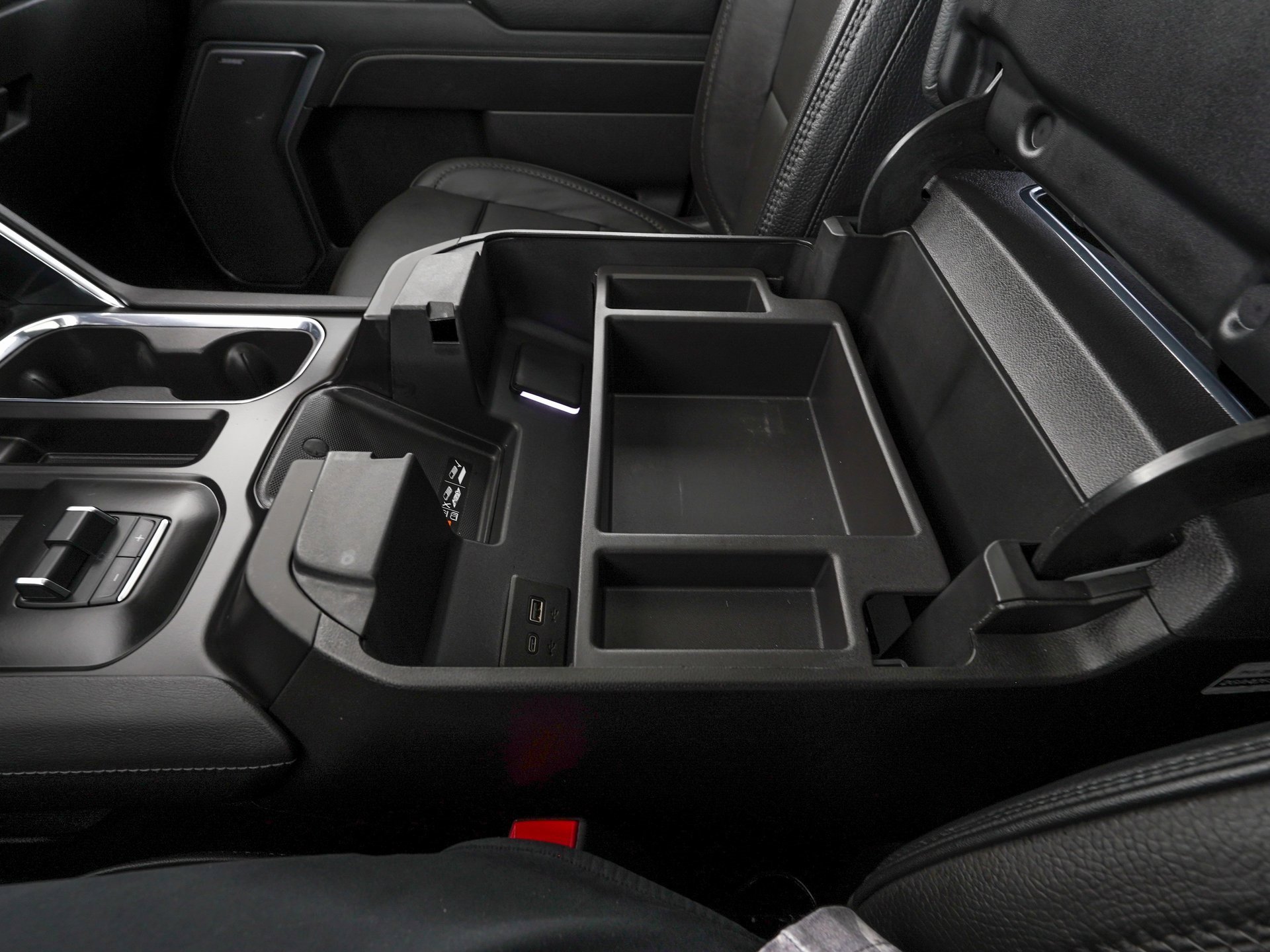 Used 2025 GMC Sierra 2500 Denali w/ Denali Reserve Package image 30