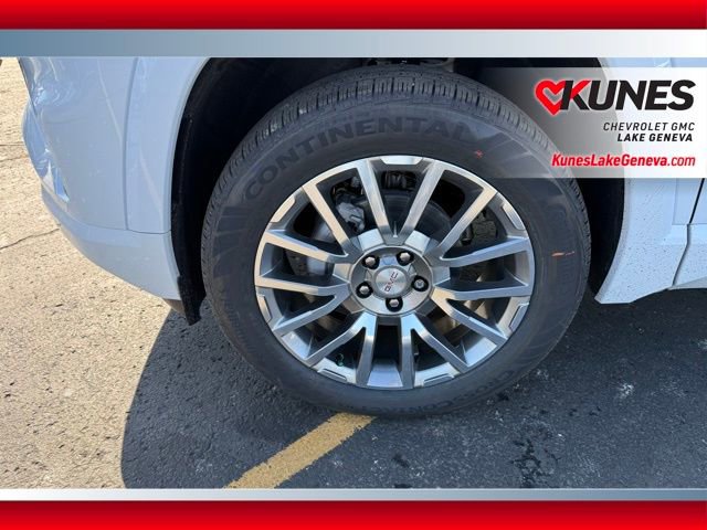 New 2026 GMC Terrain Denali w/ LPO, Floor Liner Package image 10