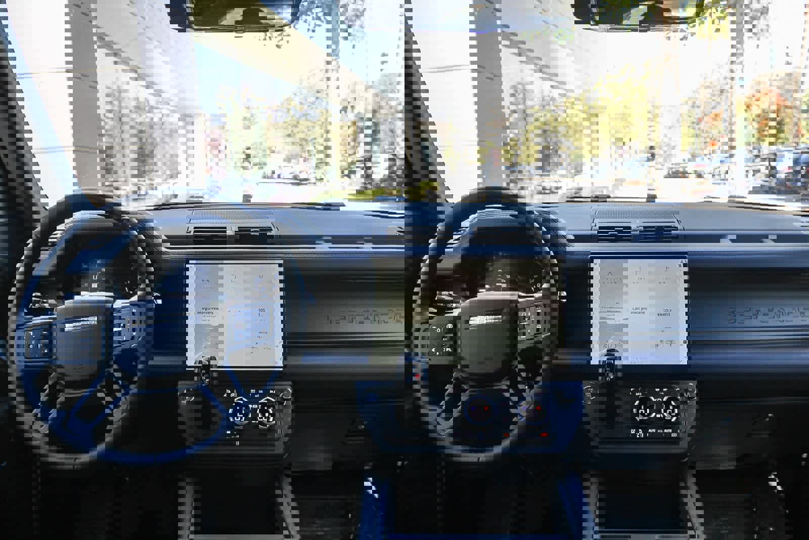 New 2026 Land Rover Defender 110 S image 12