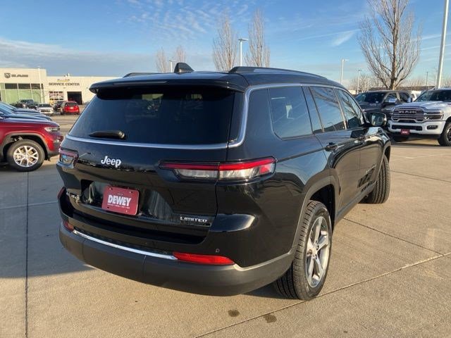 Used 2023 Jeep Grand Cherokee L Limited AWD/4WD image 6