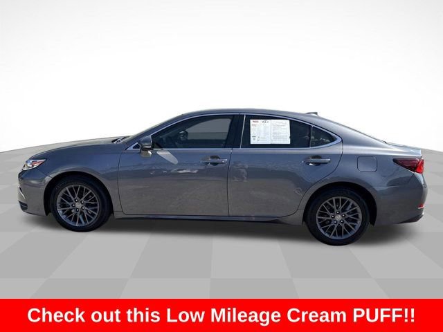Used 2018 Lexus ES 350 w/ Navigation System Package FWD image 4