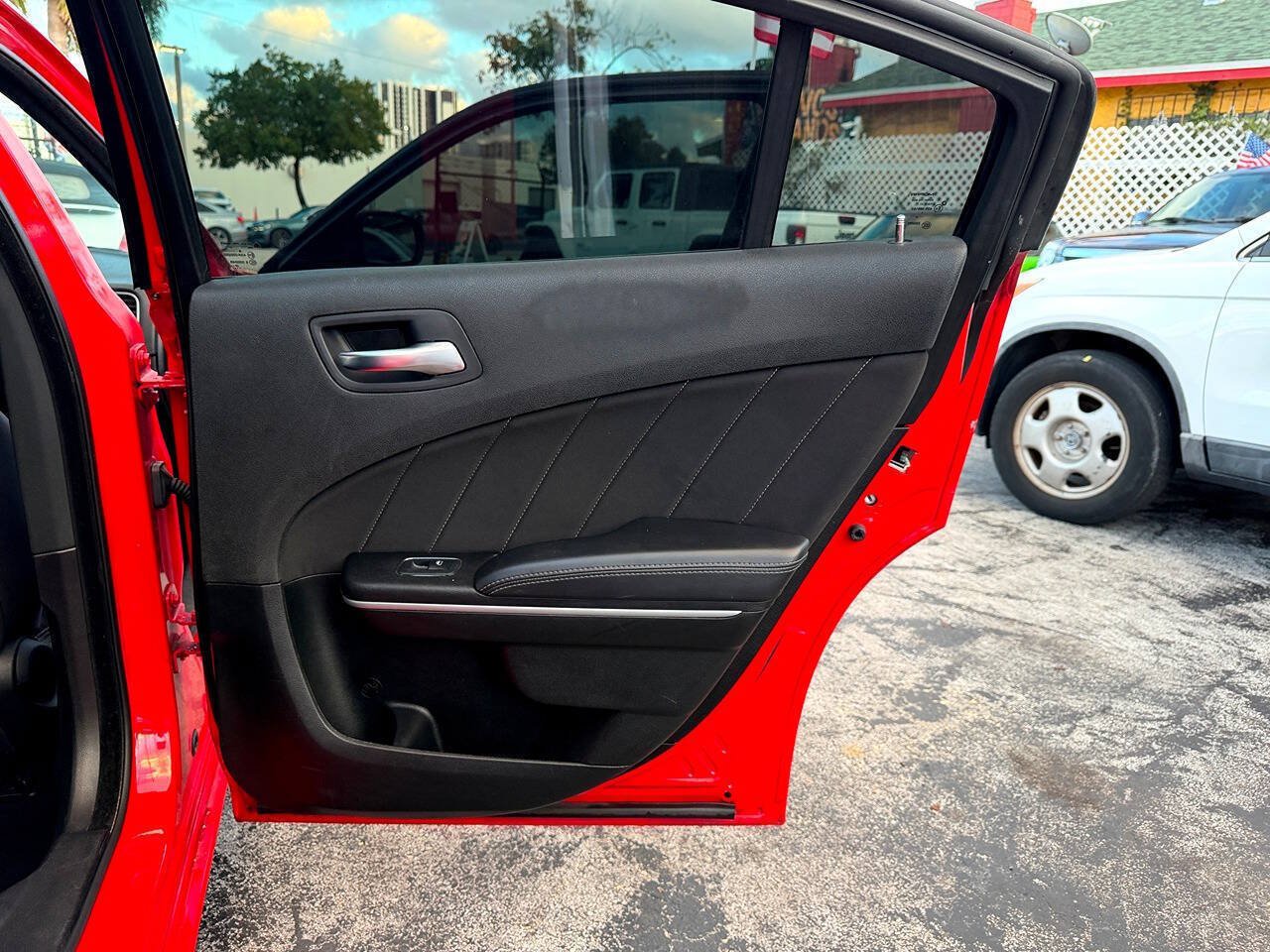 Used 2022 Dodge Charger SXT RWD image 33