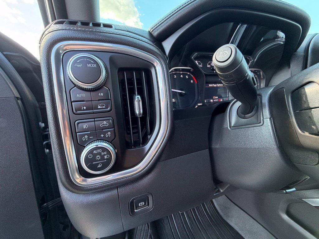 Used 2020 GMC Sierra 1500 SLT w/ SLT Premium Plus Package AWD/4WD image 3