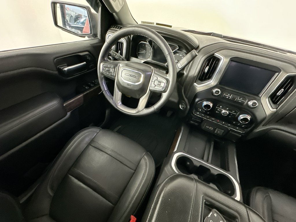 Used 2021 GMC Sierra 1500 Denali w/ Denali Premium Package AWD/4WD image 9