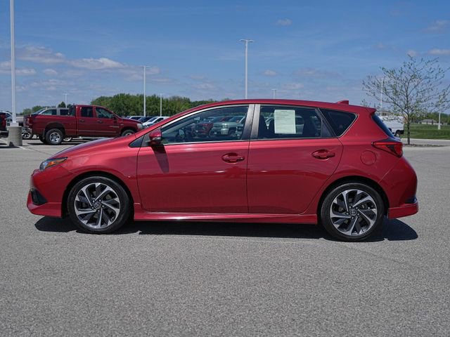 Used 2018 Toyota Corolla iM FWD image 9