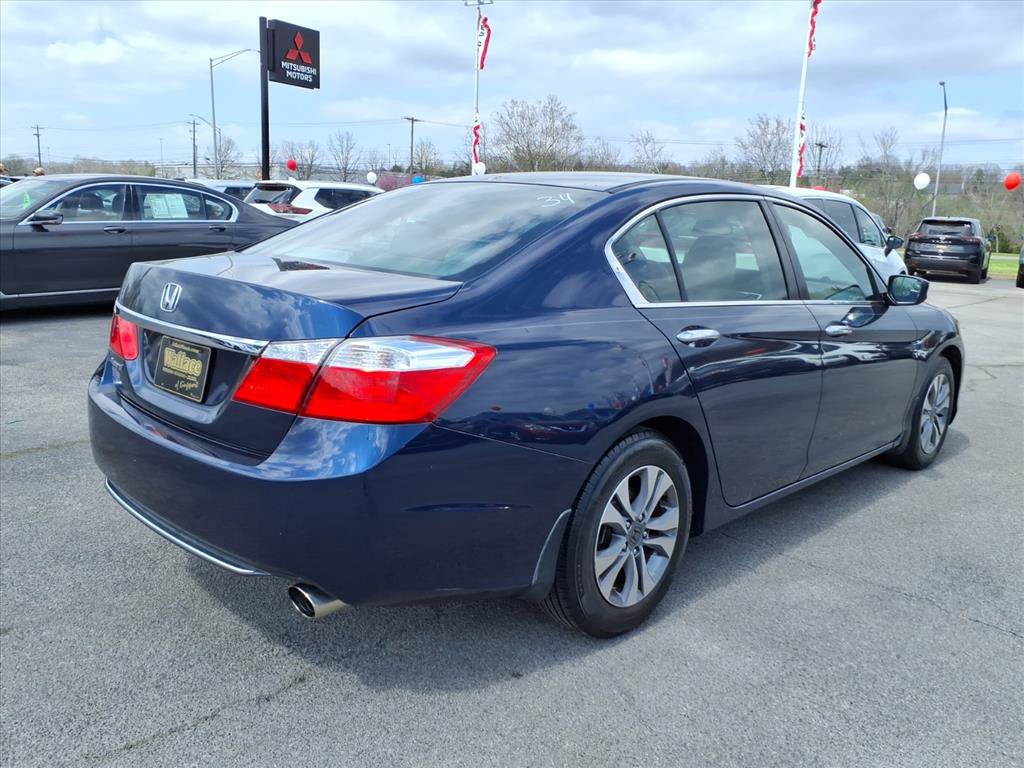 Used 2015 Honda Accord LX image 16