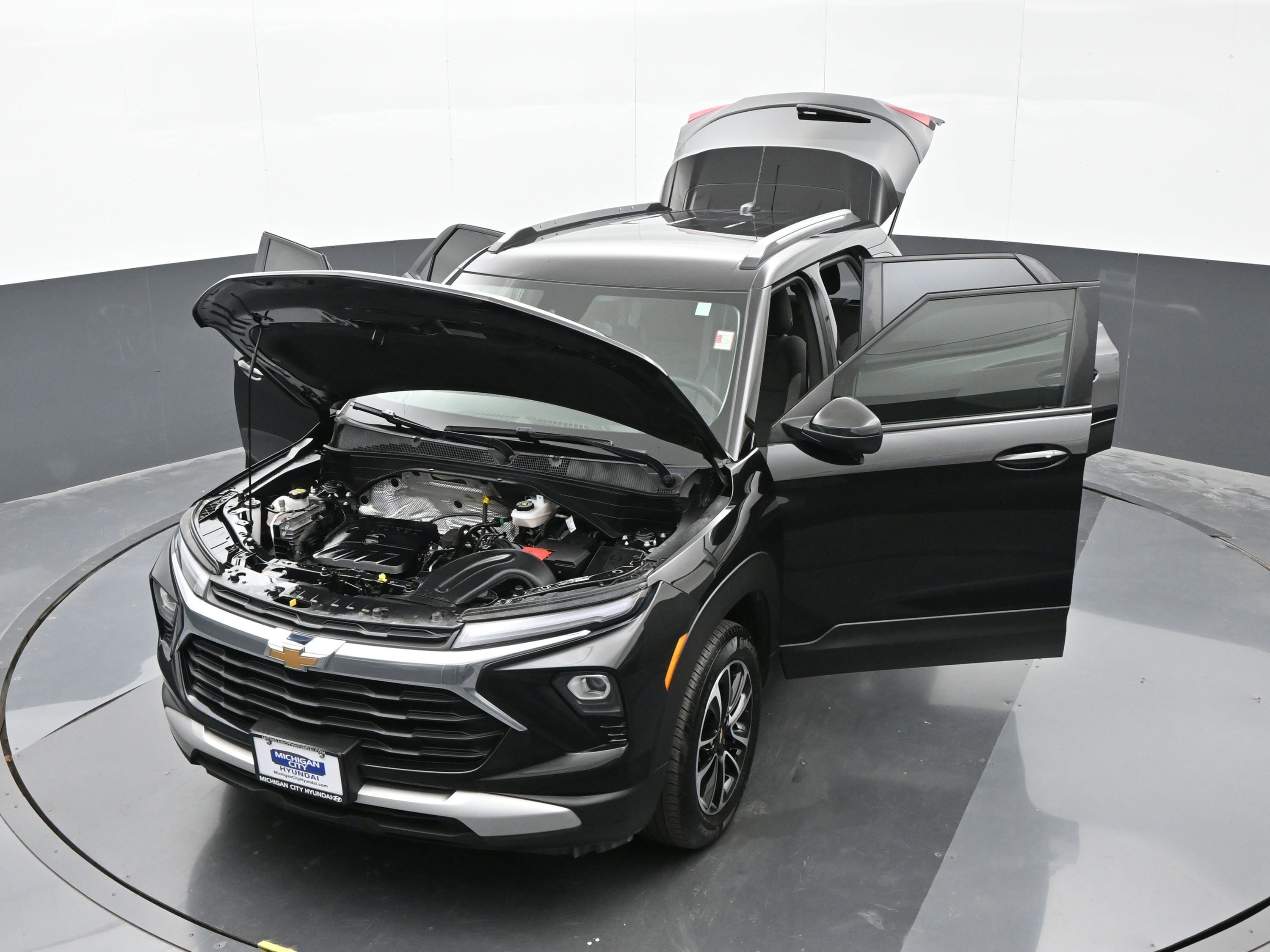 Used 2024 Chevrolet TrailBlazer LT w/ LT Cold Weather Package image 46