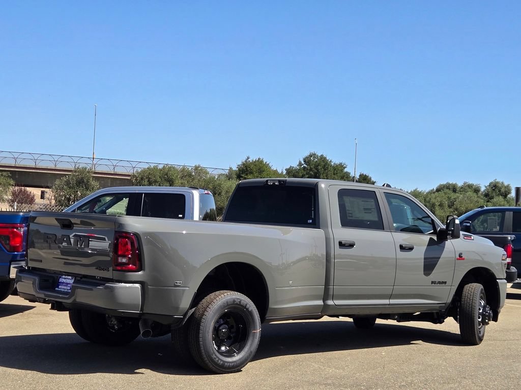 New 2026 RAM 3500 Big Horn AWD/4WD image 2