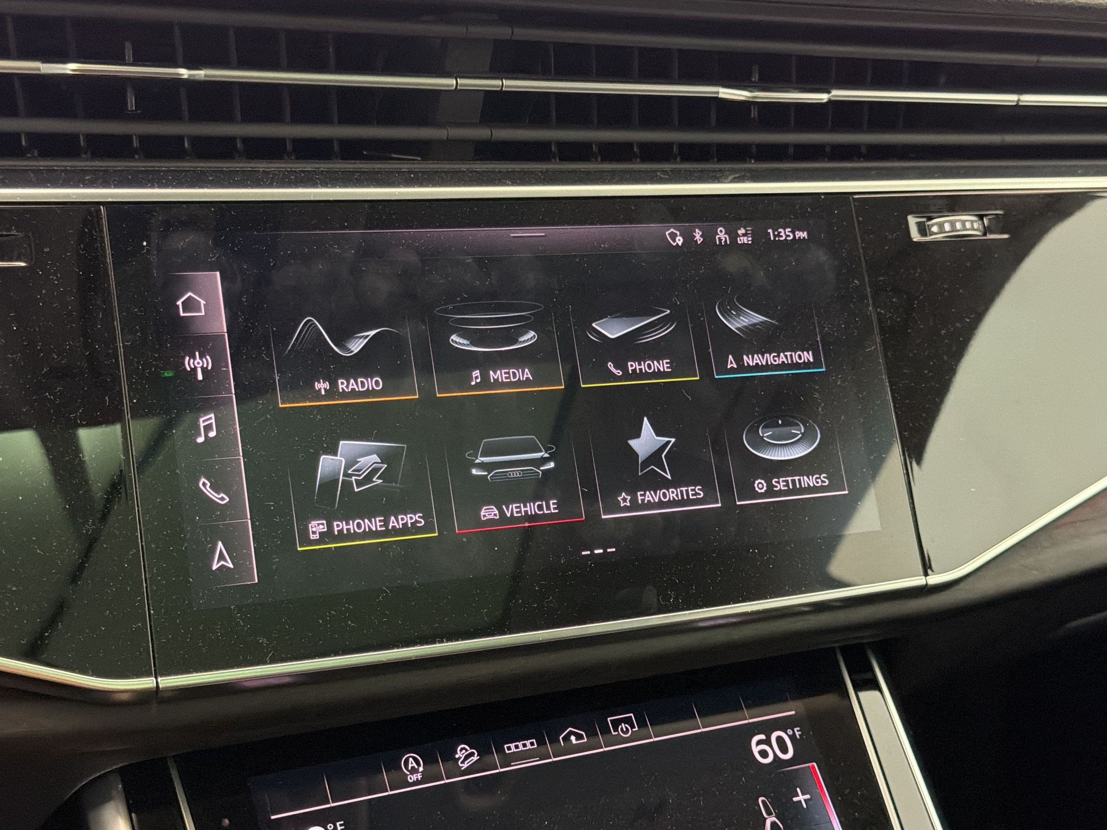 Used 2023 Audi Q8 Premium Plus w/ Premium Plus Package AWD/4WD image 19