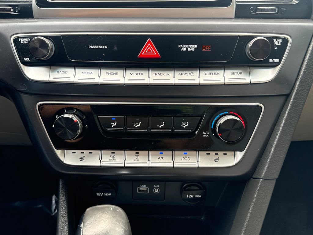 Used 2018 Hyundai Sonata SEL w/ Tech Package 02 FWD image 23