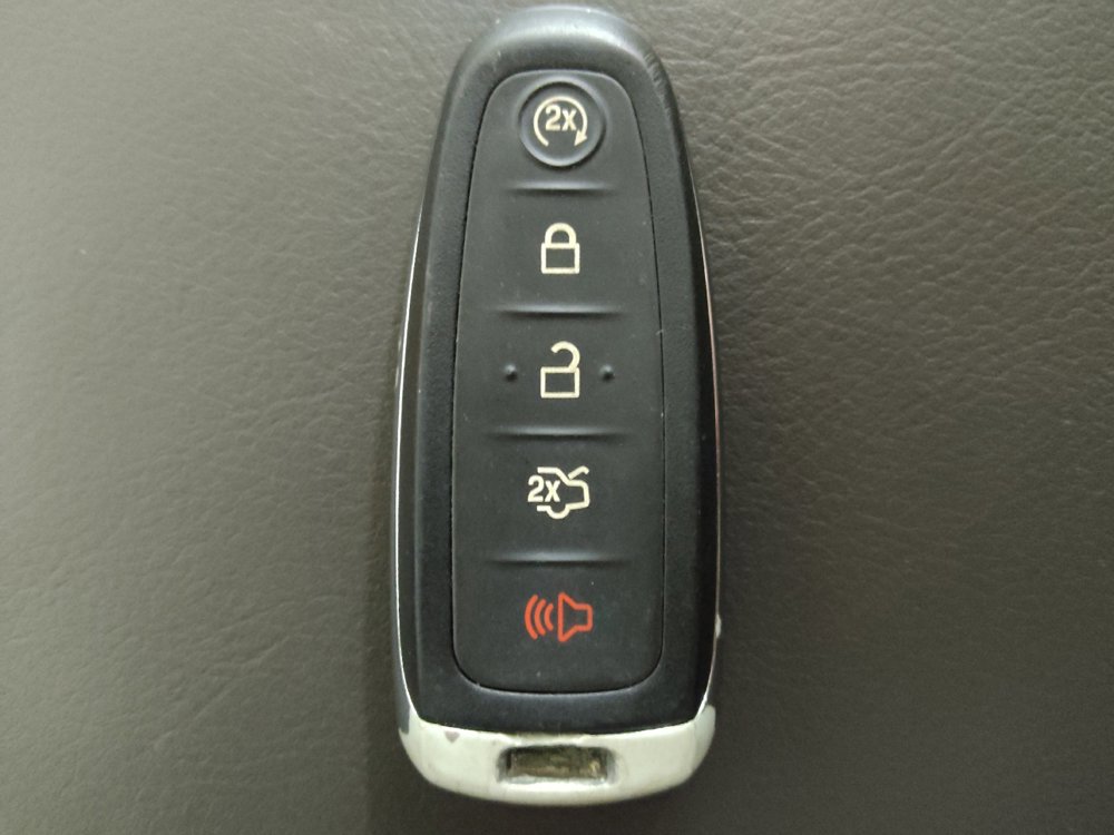 Used 2015 Lincoln Navigator 4WD w/ Equipment Group 101A Reserve image 32