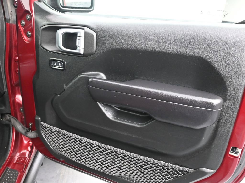 Used 2021 Jeep Wrangler Unlimited Islander image 10