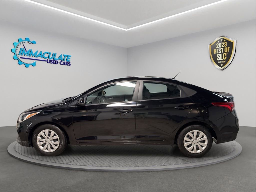 Used 2020 Hyundai Accent SE image 2