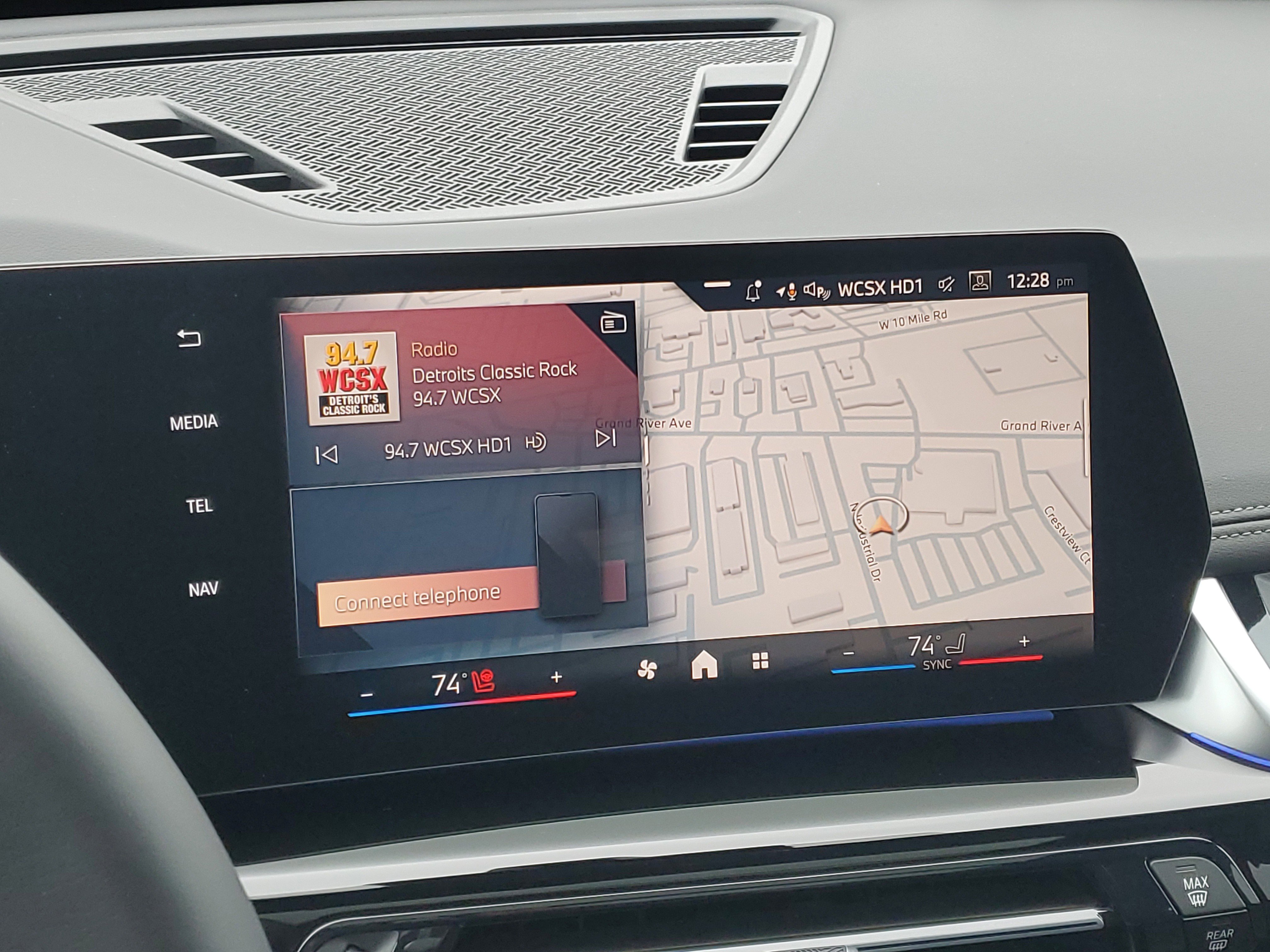 New 2026 BMW X1 xDrive28i image 18