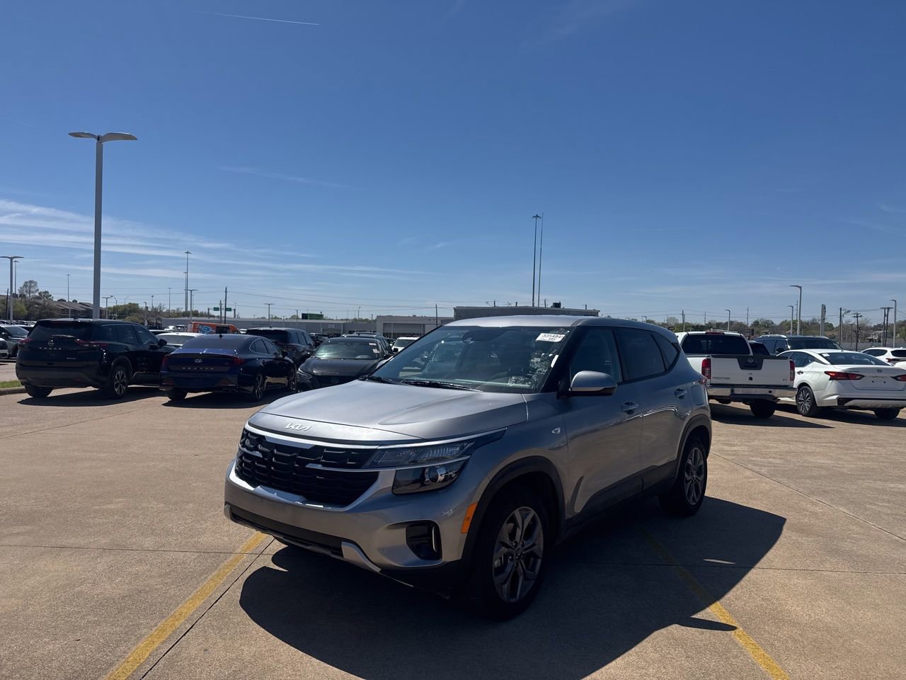 Used 2026 Kia Seltos LX image 8