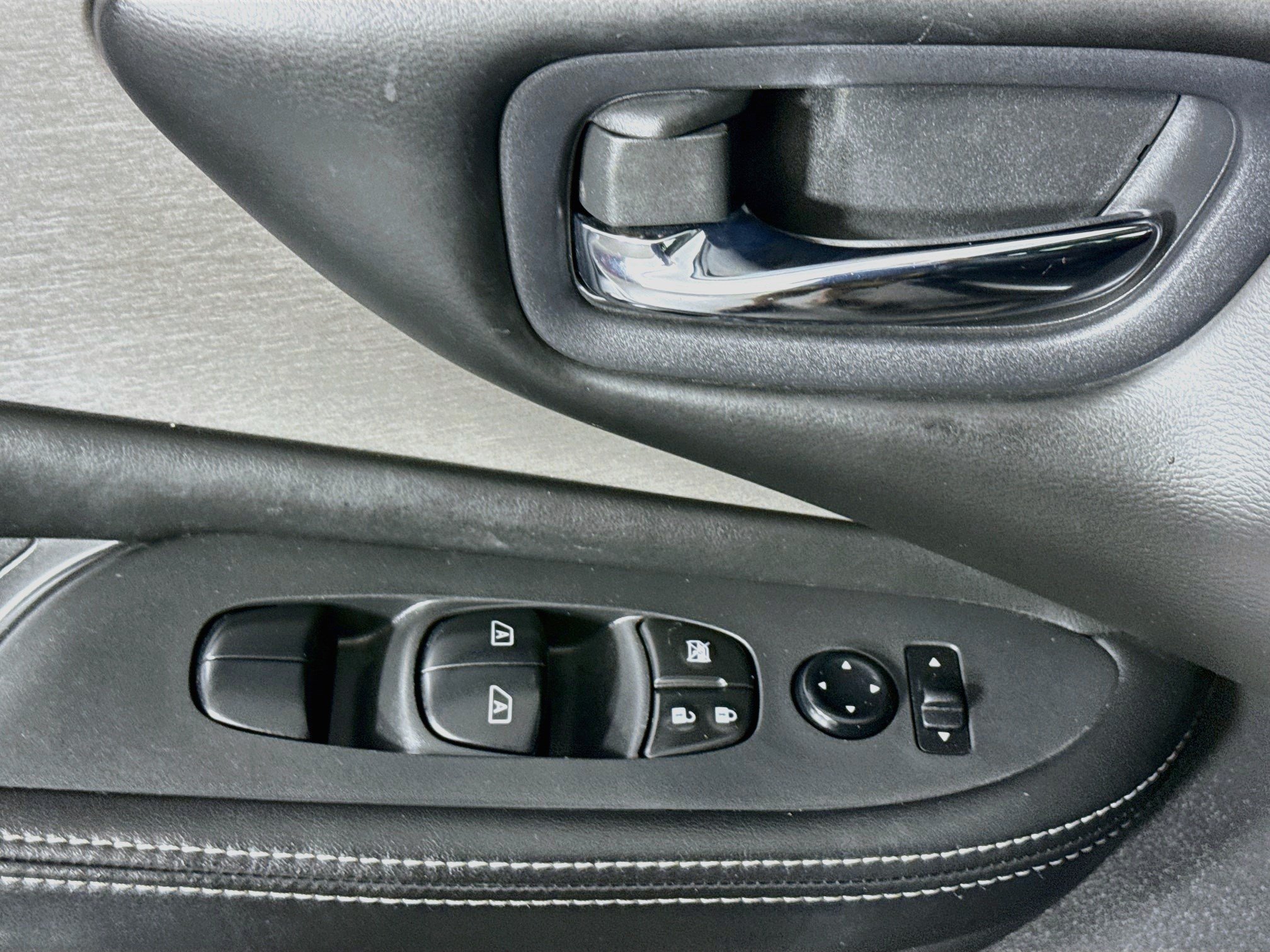 Used 2020 Nissan Murano S w/ Technology Package FWD image 24
