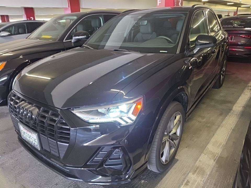 Used 2024 Audi Q3 2.0T Premium