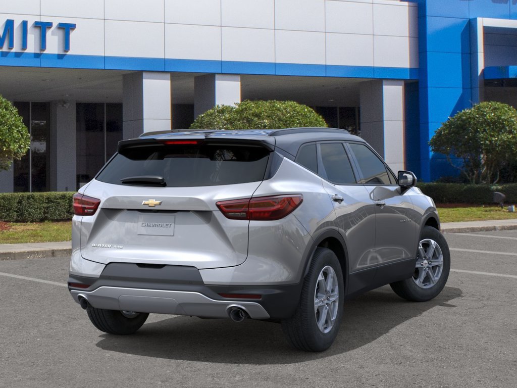 New 2026 Chevrolet Blazer LT w/ Convenience Package AWD/4WD image 4
