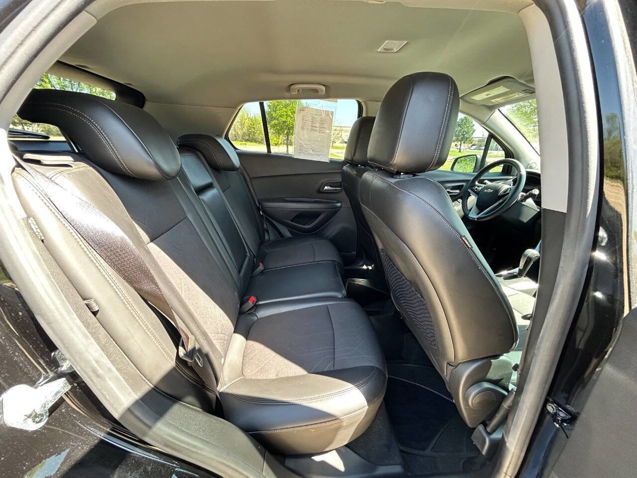 Used 2021 Chevrolet Trax LT w/ Driver Confidence Package image 15