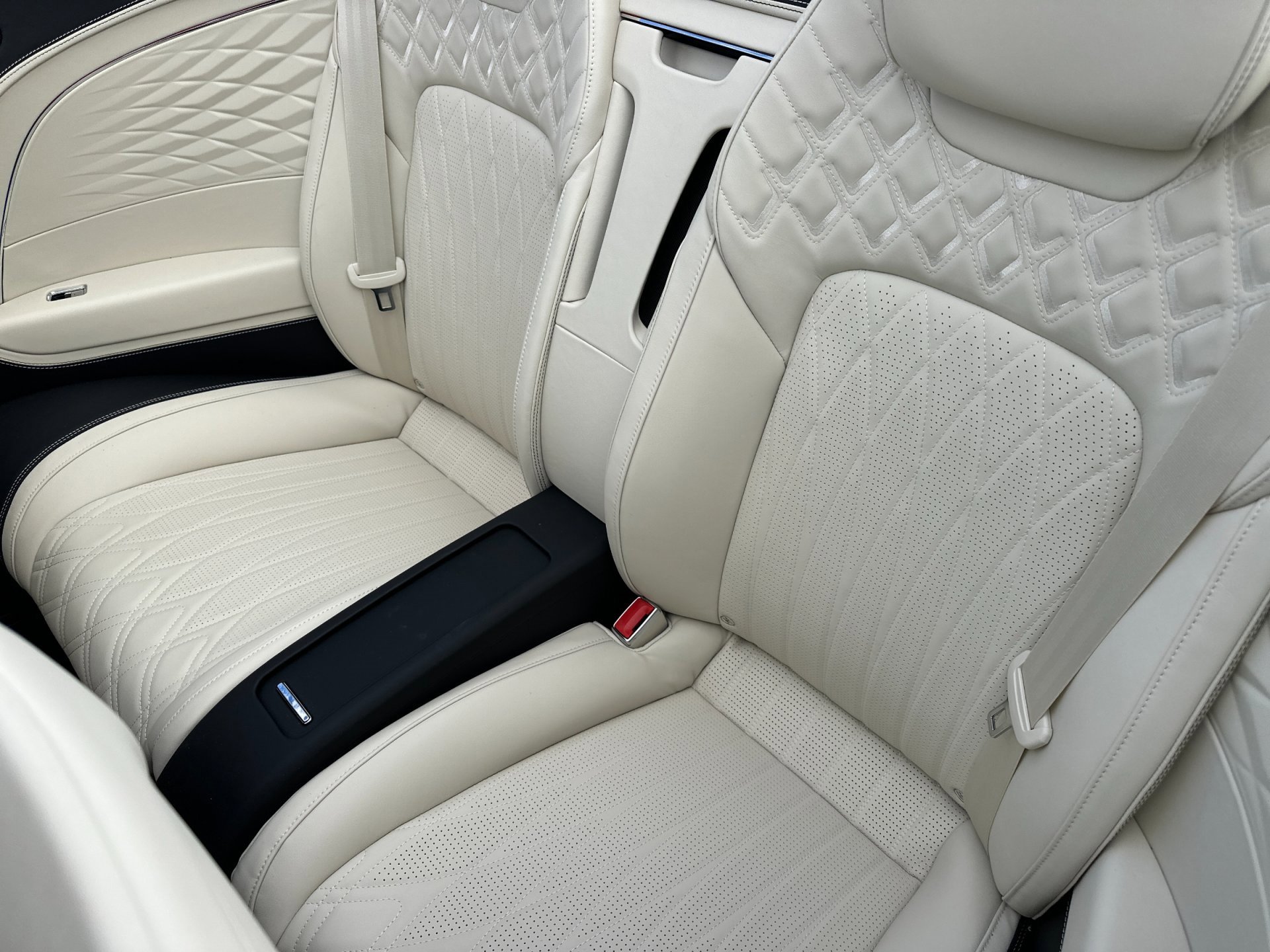 New 2026 Bentley Continental GTC image 11
