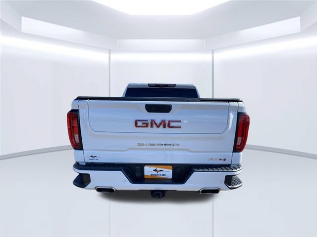Used 2022 GMC Sierra 1500 AT4 w/ AT4 Premium Package AWD/4WD image 9
