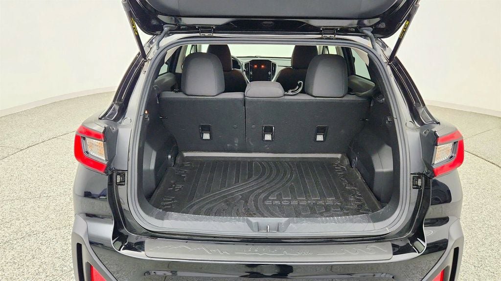 Used 2024 Subaru Crosstrek 2.0i Premium AWD/4WD image 20