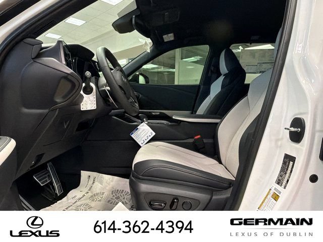 New 2026 Lexus TX 500h AWD w/ Technology Package image 23