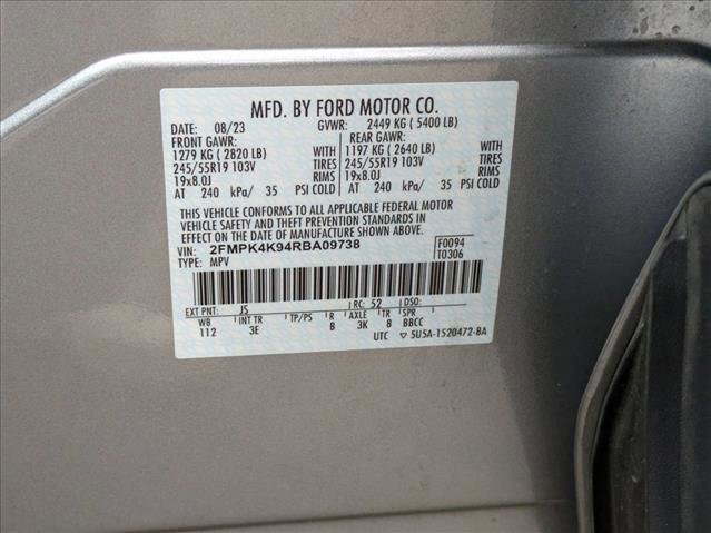 Used 2024 Ford Edge Titanium image 21
