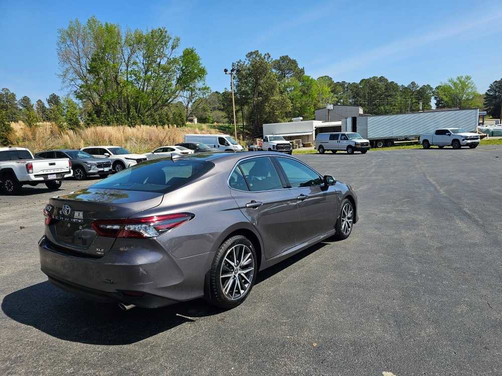 Used 2023 Toyota Camry XLE w/ Cold Weather Package image 3