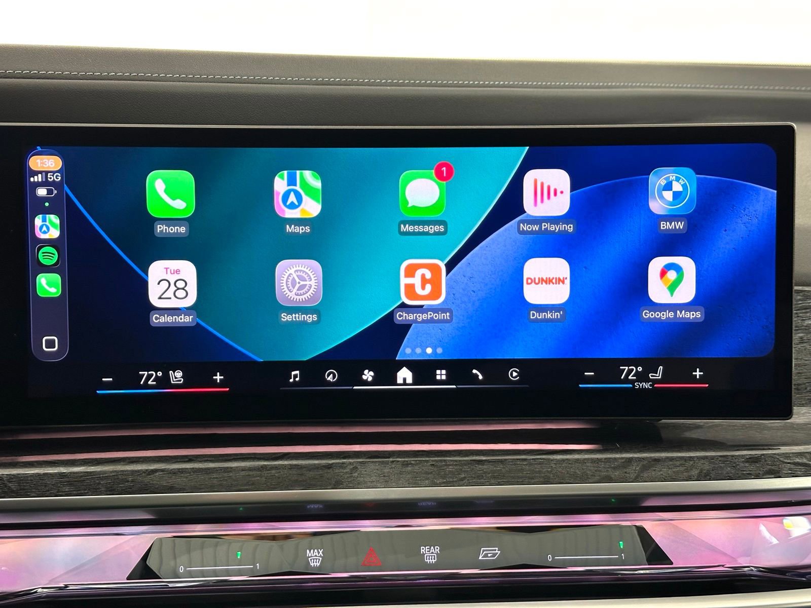 Used 2023 BMW 760i xDrive w/ Parking Assistance Package image 3