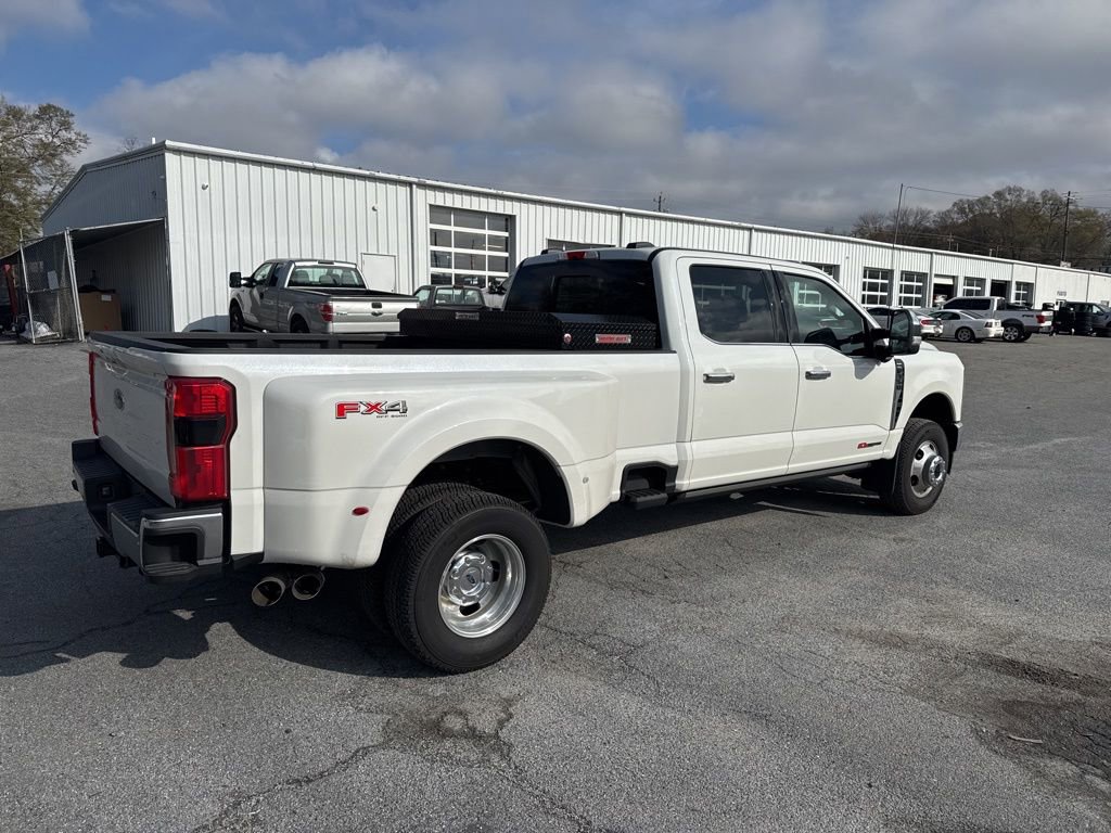 Used 2025 Ford F350 Lariat w/ Lariat Ultimate Package image 6