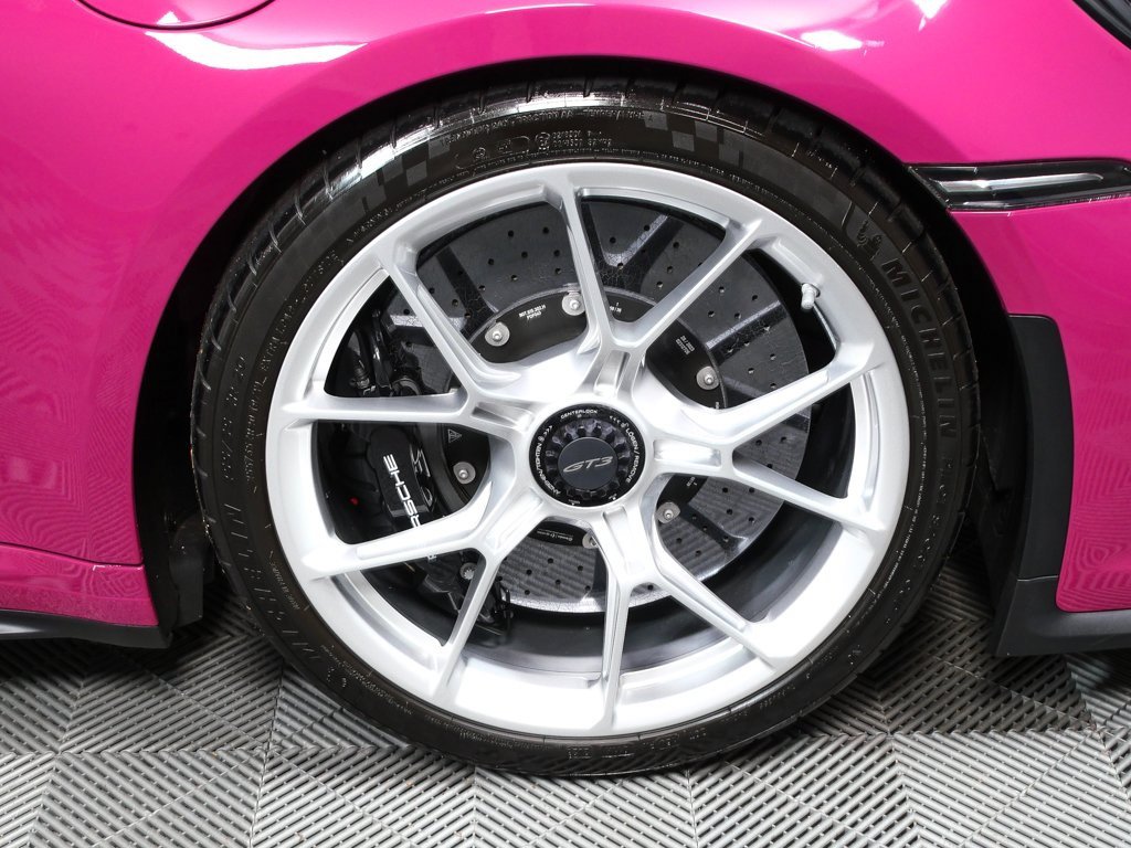 Certified 2024 Porsche 911 GT3 image 32