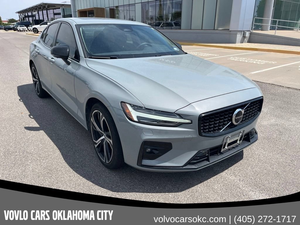 Certified 2024 Volvo S60 B5 Plus w/ Climate Package FWD image 3