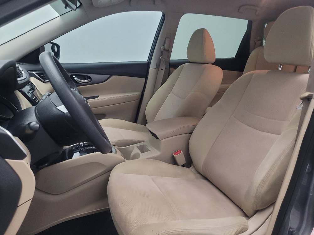 Used 2016 Nissan Rogue S image 17